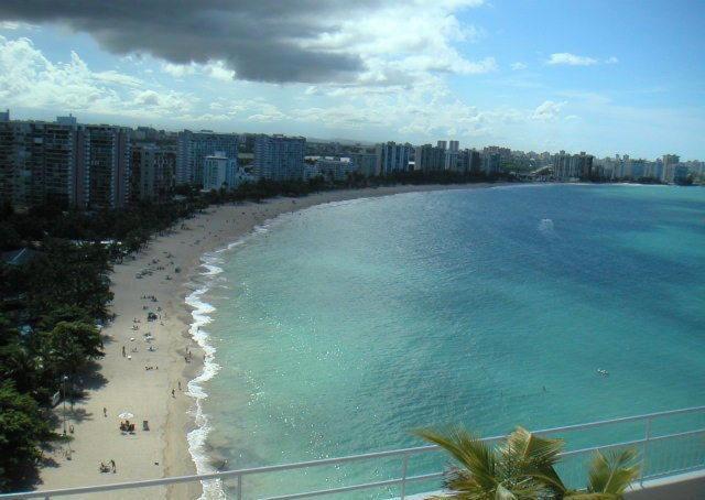 Sea Breezer Vacation Ocean Front En Condominio Playa Mar سان خوان المظهر الخارجي الصورة